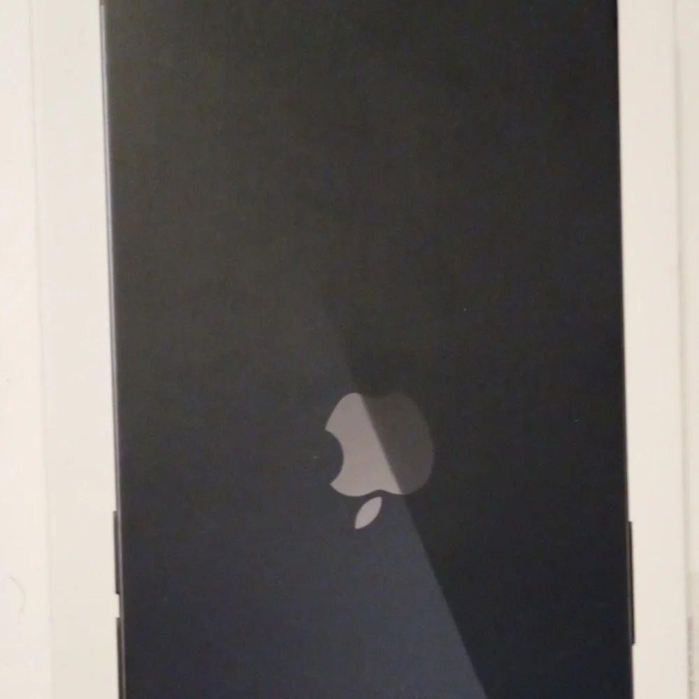 Apple Black Tablet Sleek Design